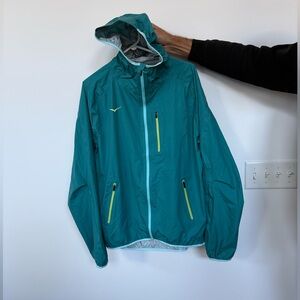 Hoka One One Men's Teal Windbreaker with Yellow Zippers